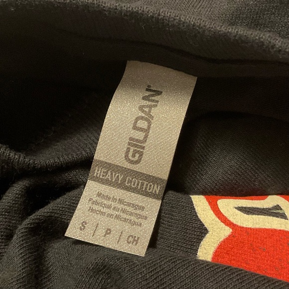 Gildan BRUJERIA El Patron Del Reventon Black T-Shirt - Picture 3 of 3